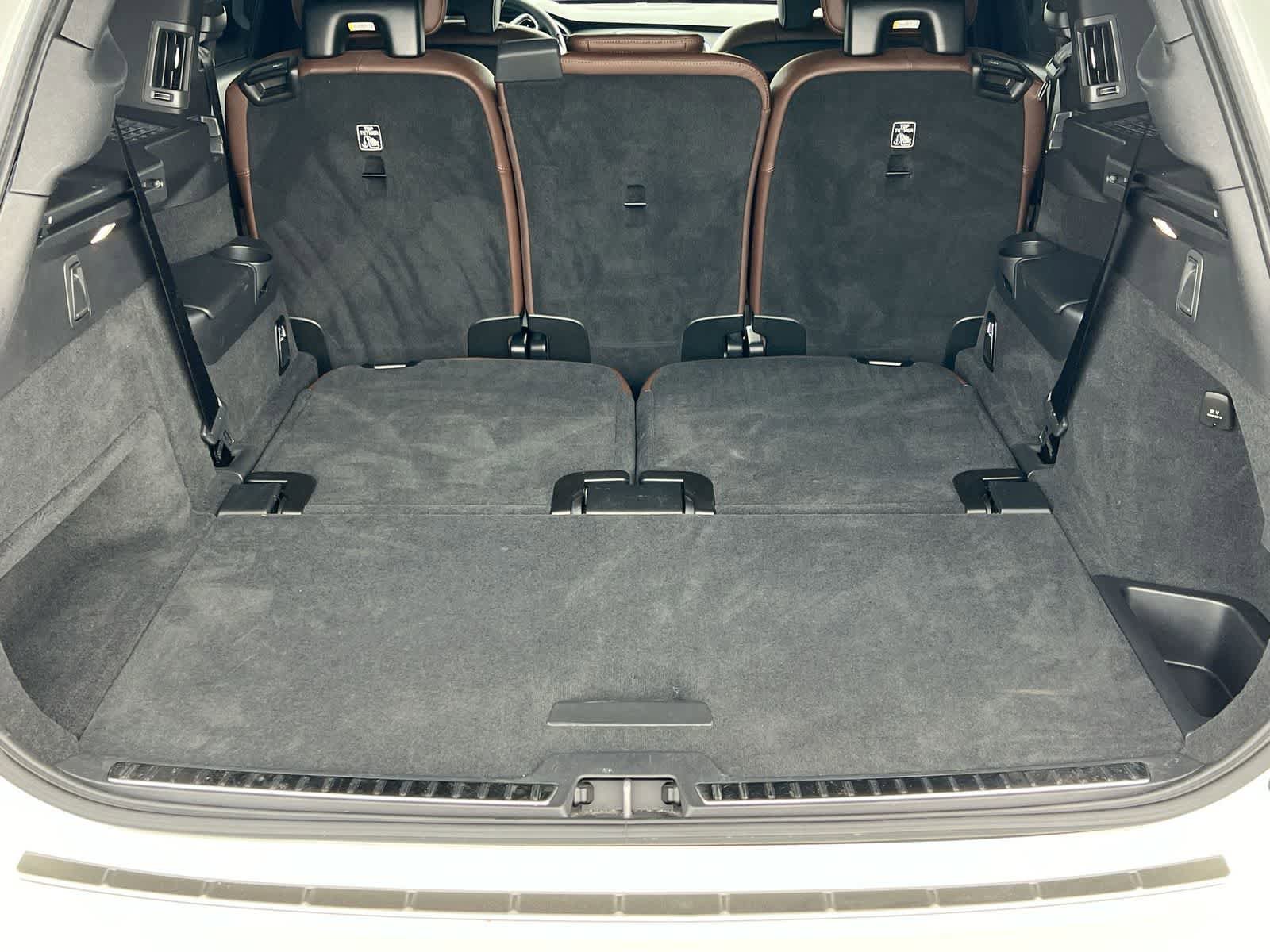 Used 2023 Volvo XC90 B6 Plus w/ Protection Package Premier image 32