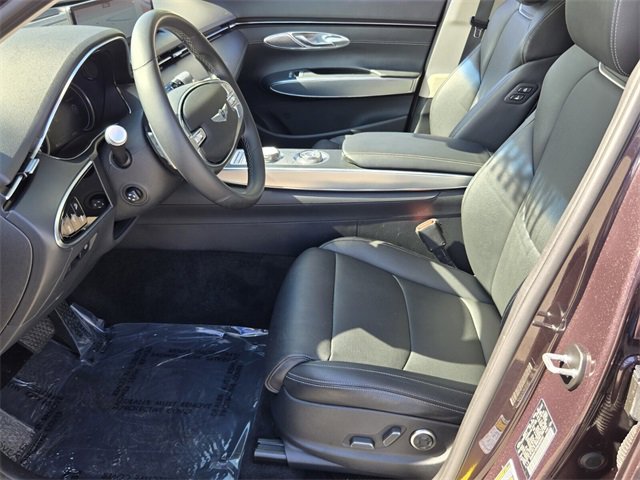 Certified 2022 Genesis GV70 2.5T w/ Select Package image 11