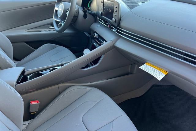 New 2026 Hyundai Elantra Blue image 15