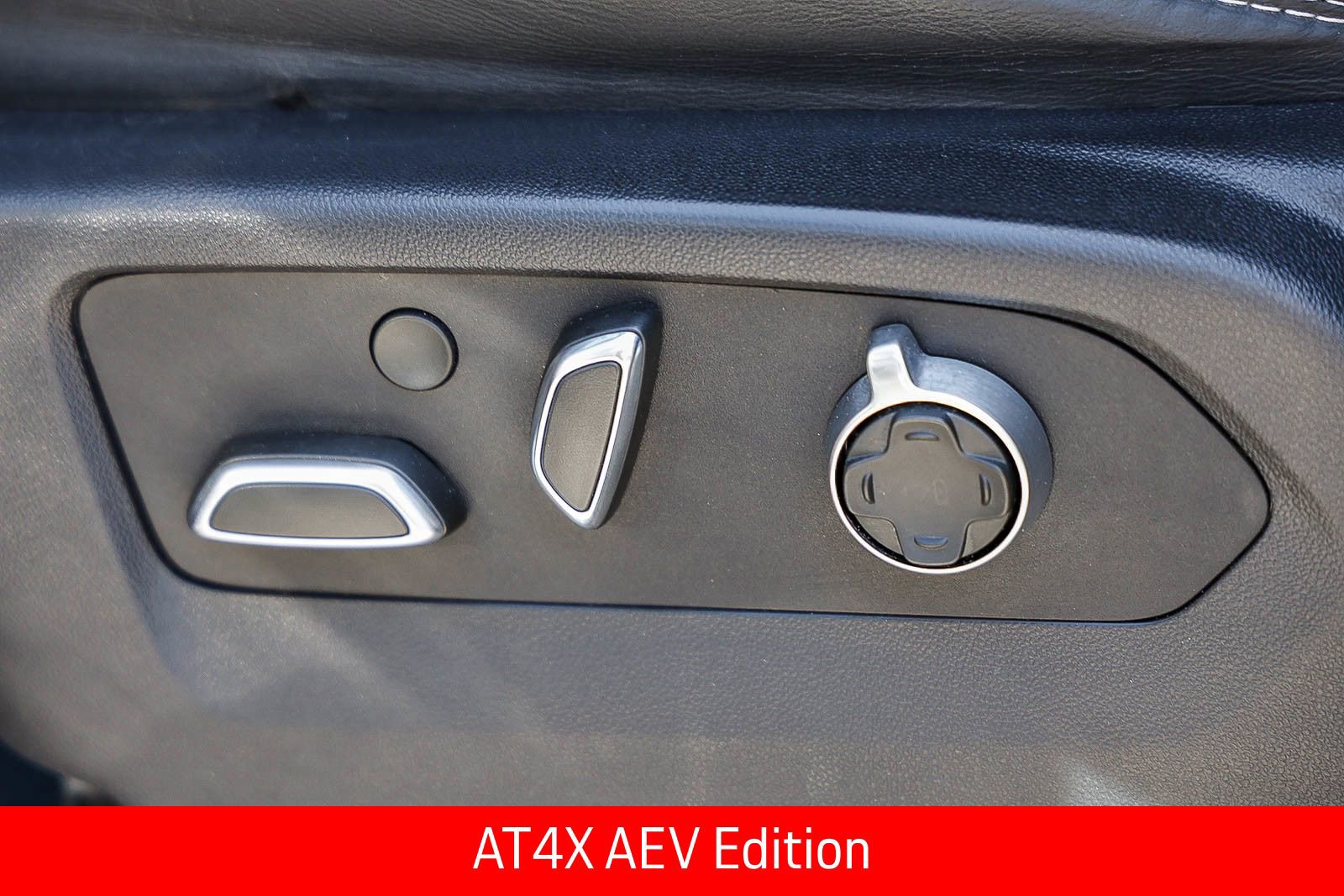 Used 2024 GMC Sierra 2500 AT4X w/ AT4X AEV Edition AWD/4WD image 22