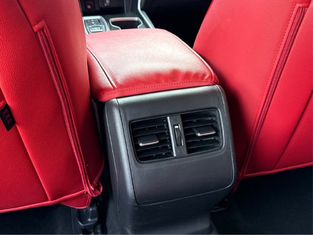 Used 2018 Honda Accord Touring image 23