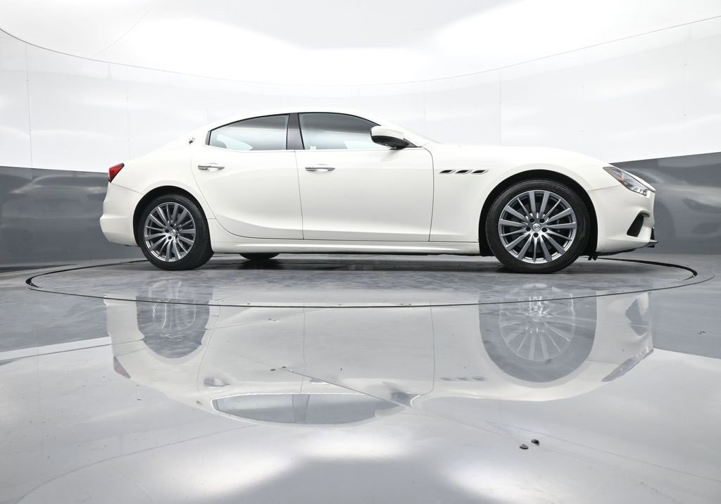 Used 2022 Maserati Ghibli Modena image 30