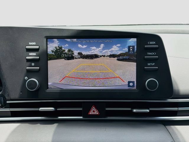 Used 2021 Hyundai Elantra SE FWD image 31