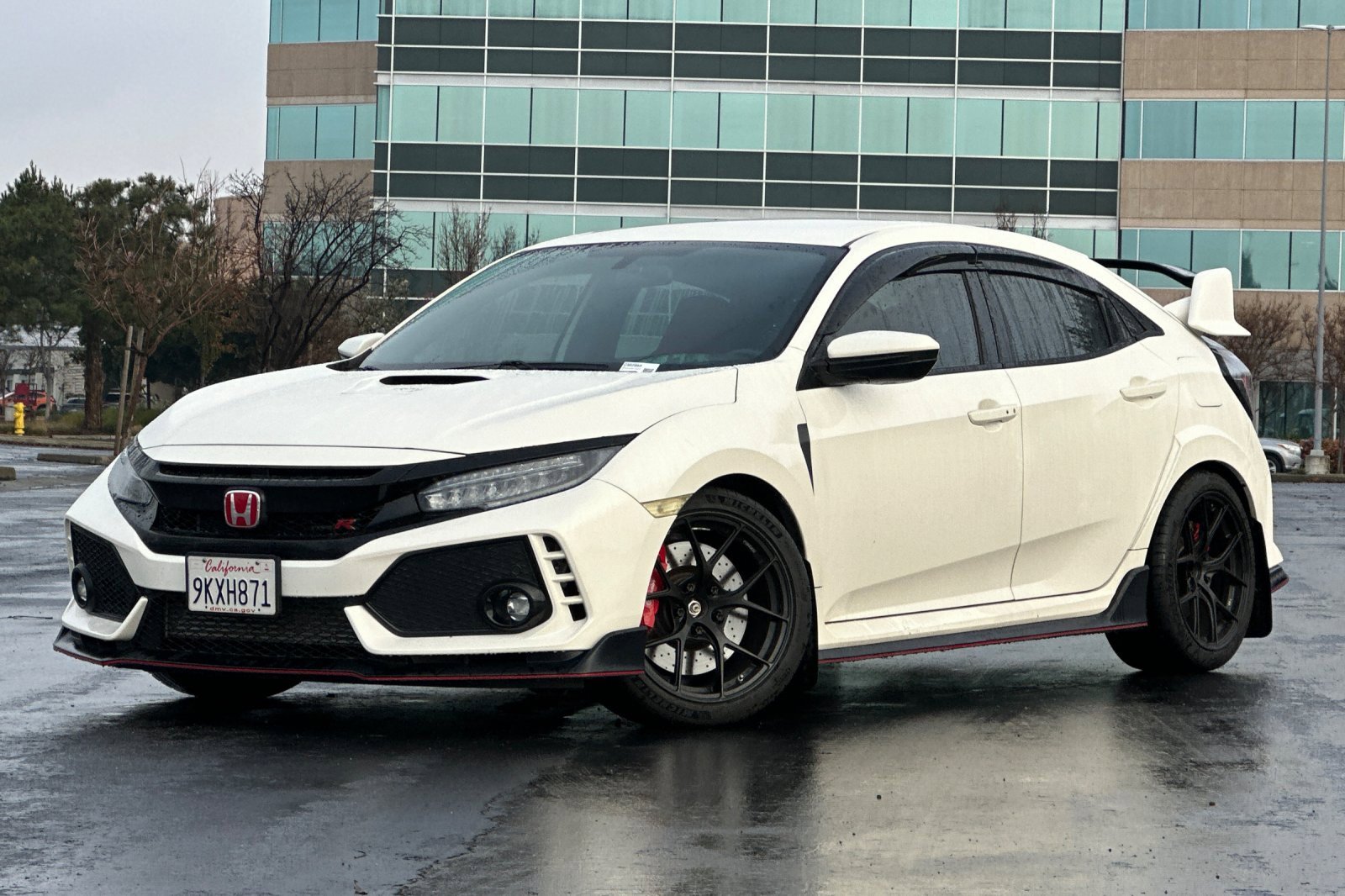 Used 2018 Honda Civic Type R image 8