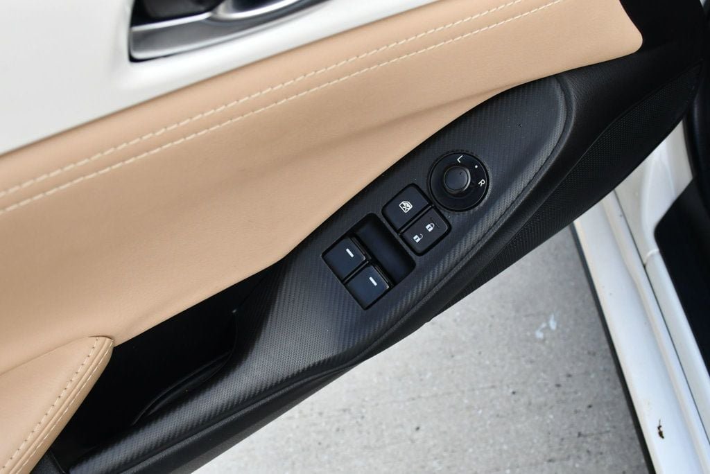 Used 2024 MAZDA MX-5 Miata Grand Touring RWD image 12