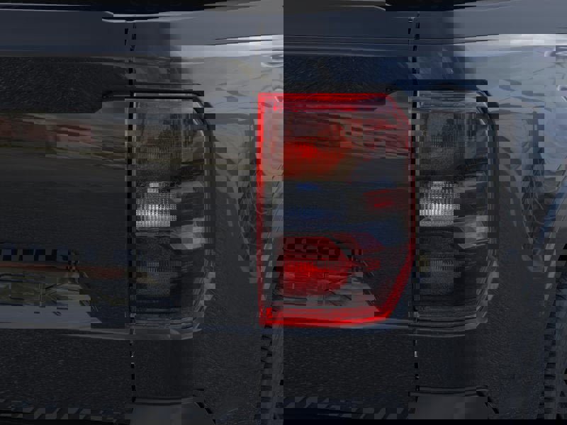 New 2025 Ford Maverick XLT w/ XLT Luxury Package image 22