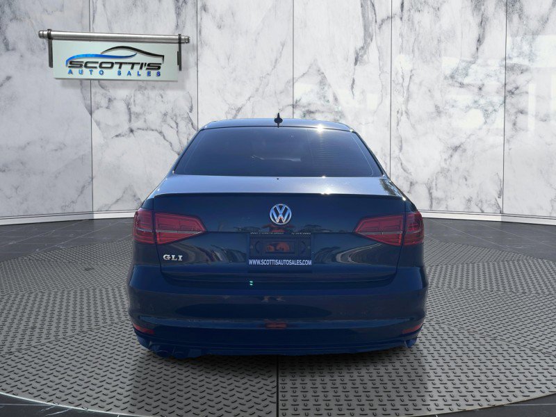 Used 2018 Volkswagen Jetta GLI image 7