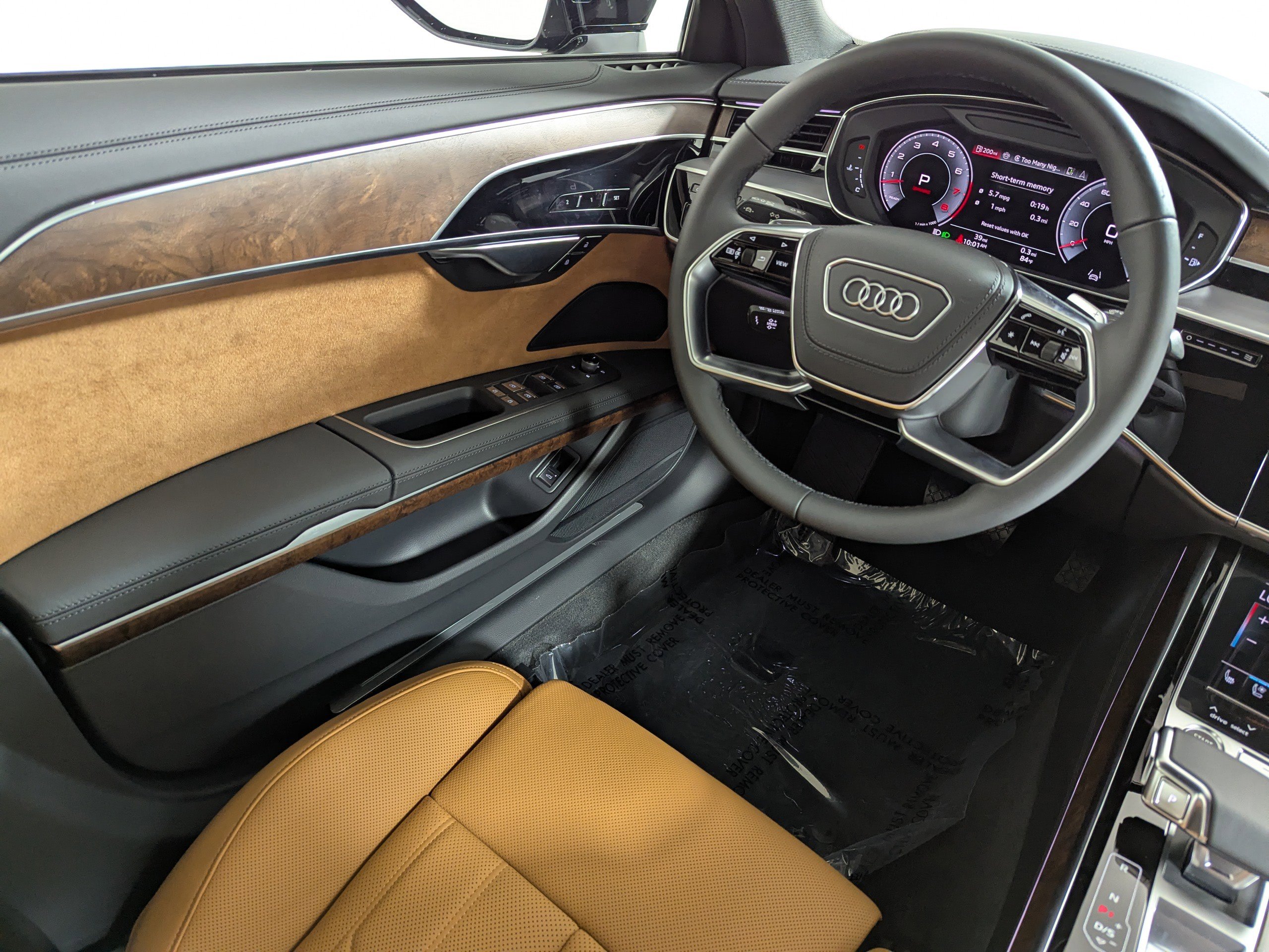 New 2025 Audi A8 L 3.0T image 9