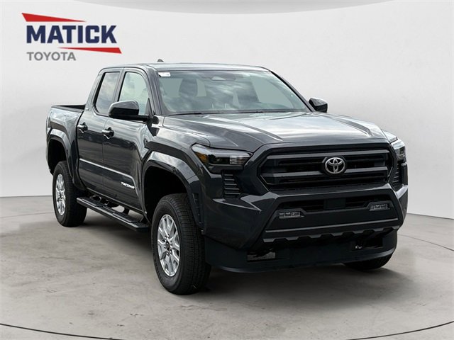 New 2025 Toyota Tacoma SR5