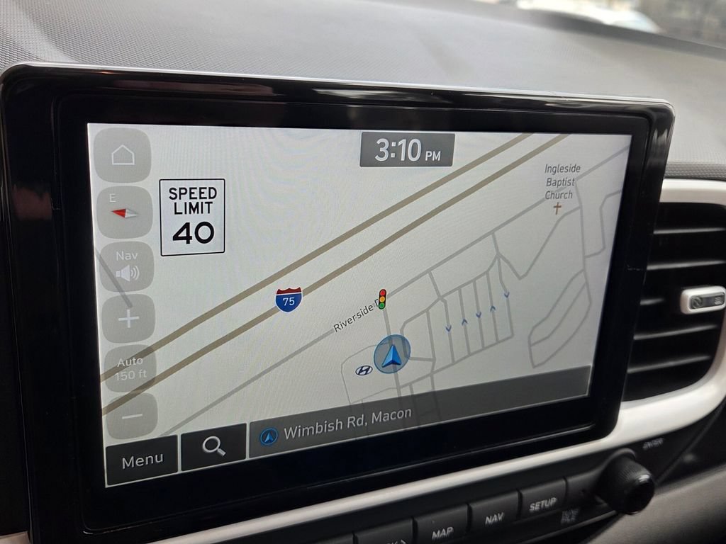 New 2025 Hyundai Venue Limited FWD image 19
