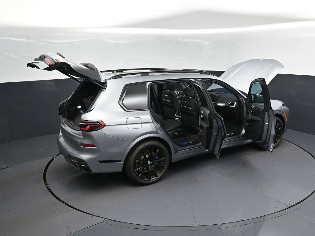 Used 2025 BMW X7 M60i w/ Executive Package AWD/4WD image 49