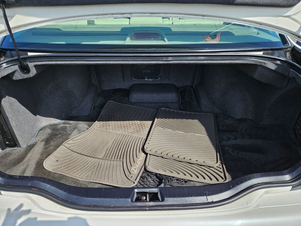 Used 2002 Lexus LS 430 image 8