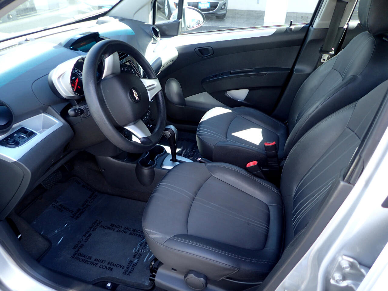 Used 2015 Chevrolet Spark LT image 9