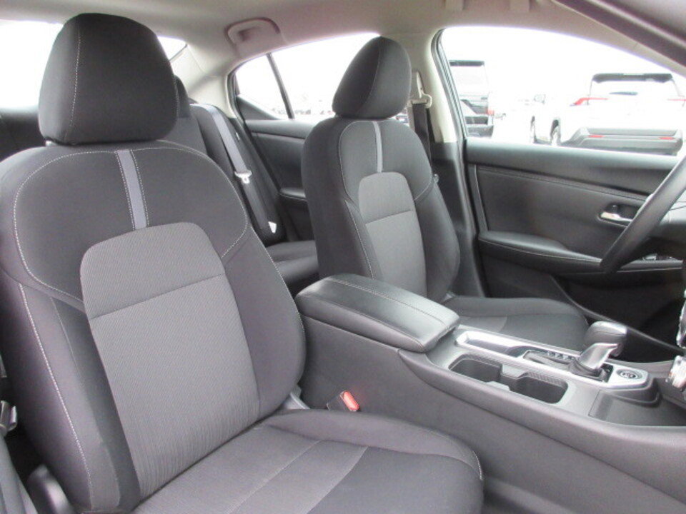 Used 2024 Nissan Sentra SV image 25