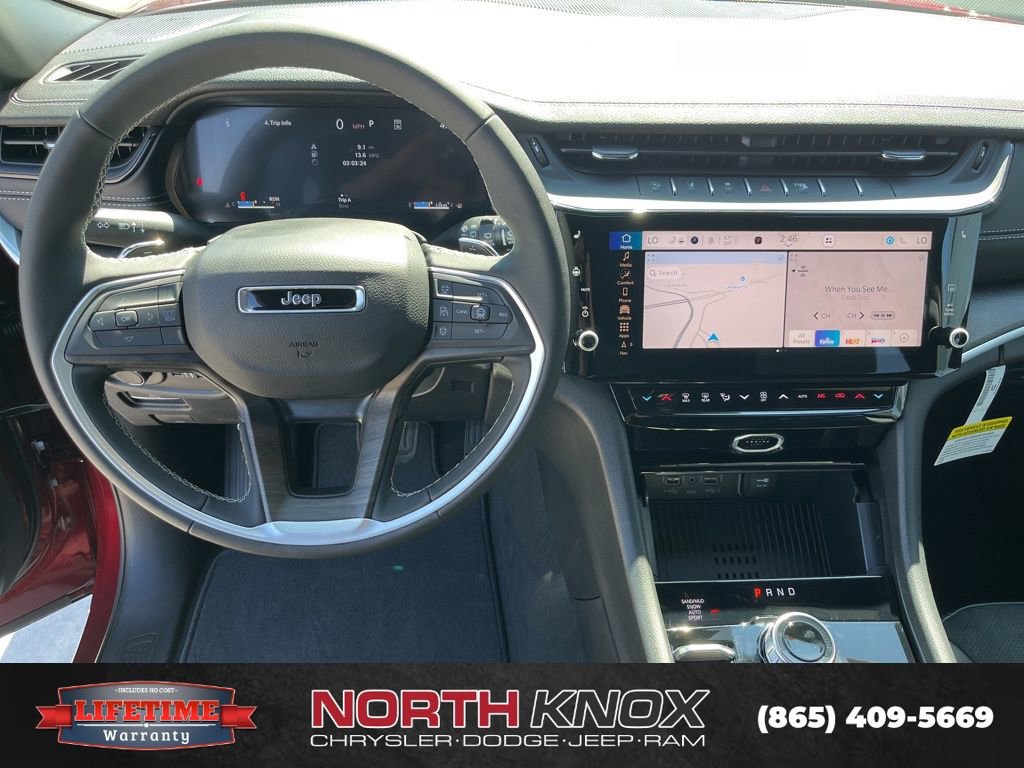 New 2026 Jeep Grand Cherokee Altitude image 7