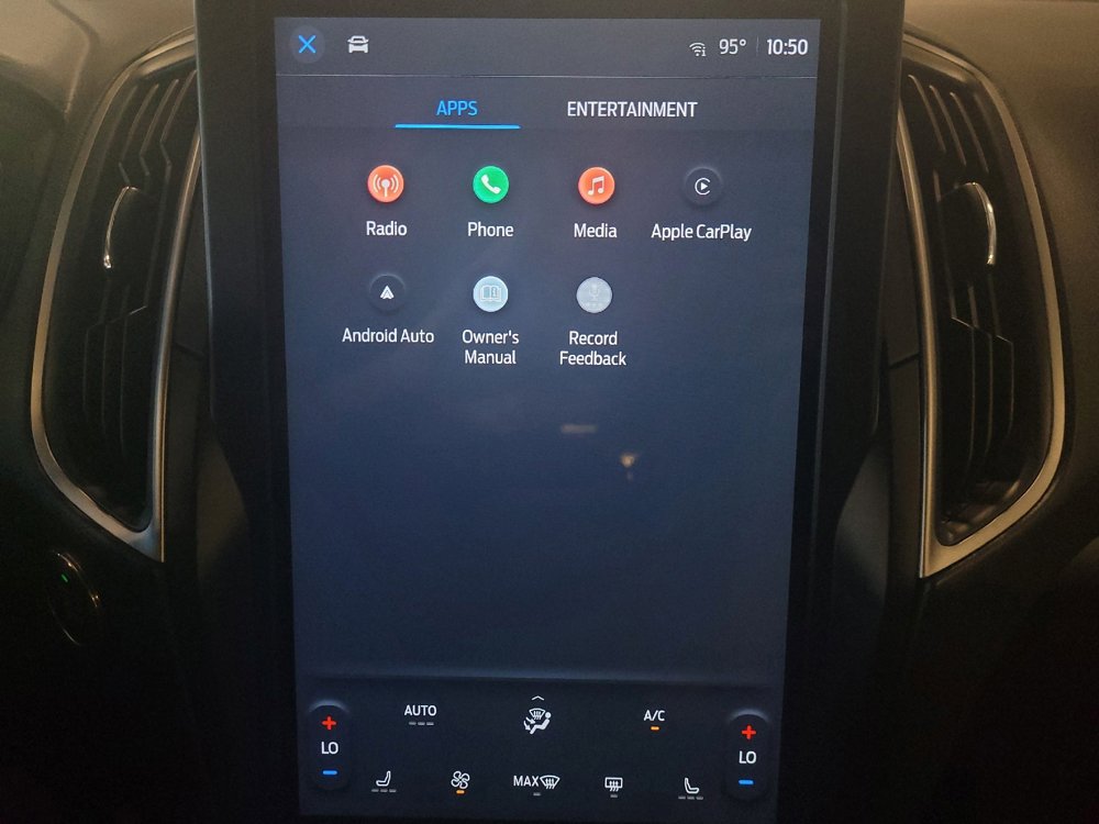 Used 2024 Ford Edge SEL image 25