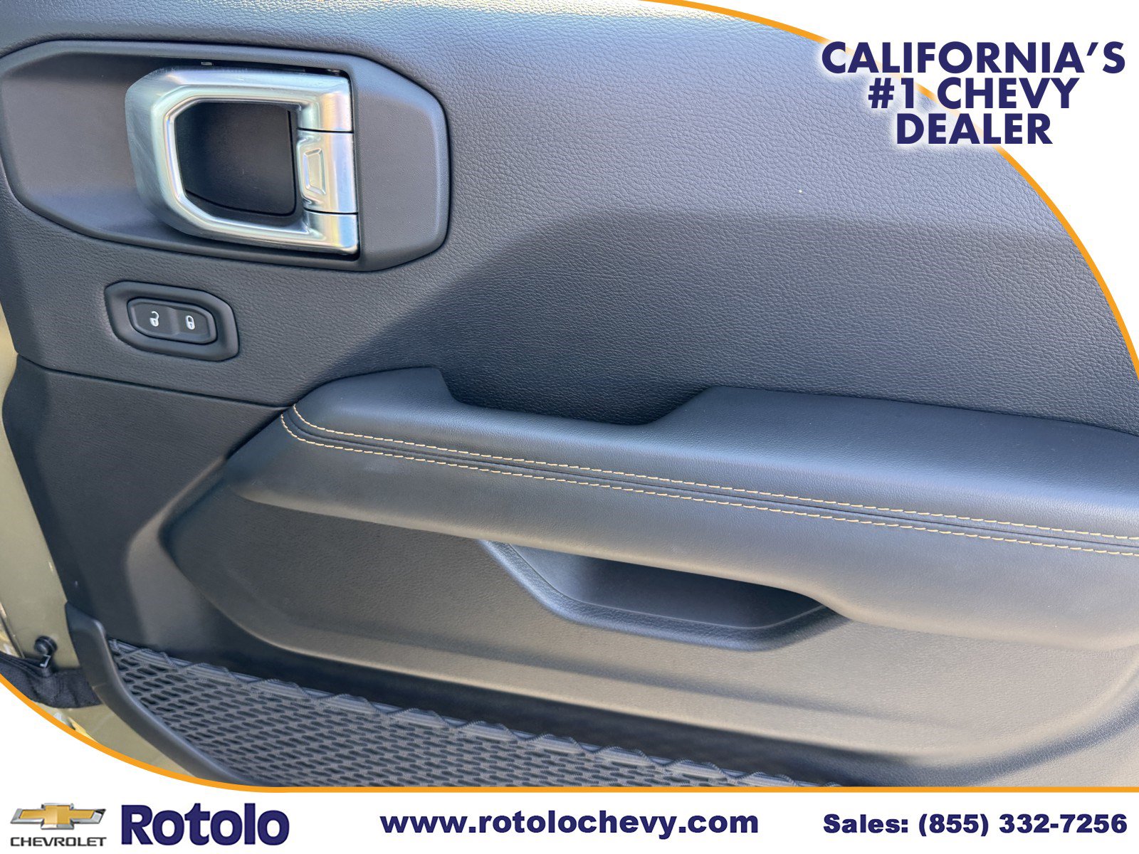 Used 2025 Jeep Gladiator Sport AWD/4WD image 9
