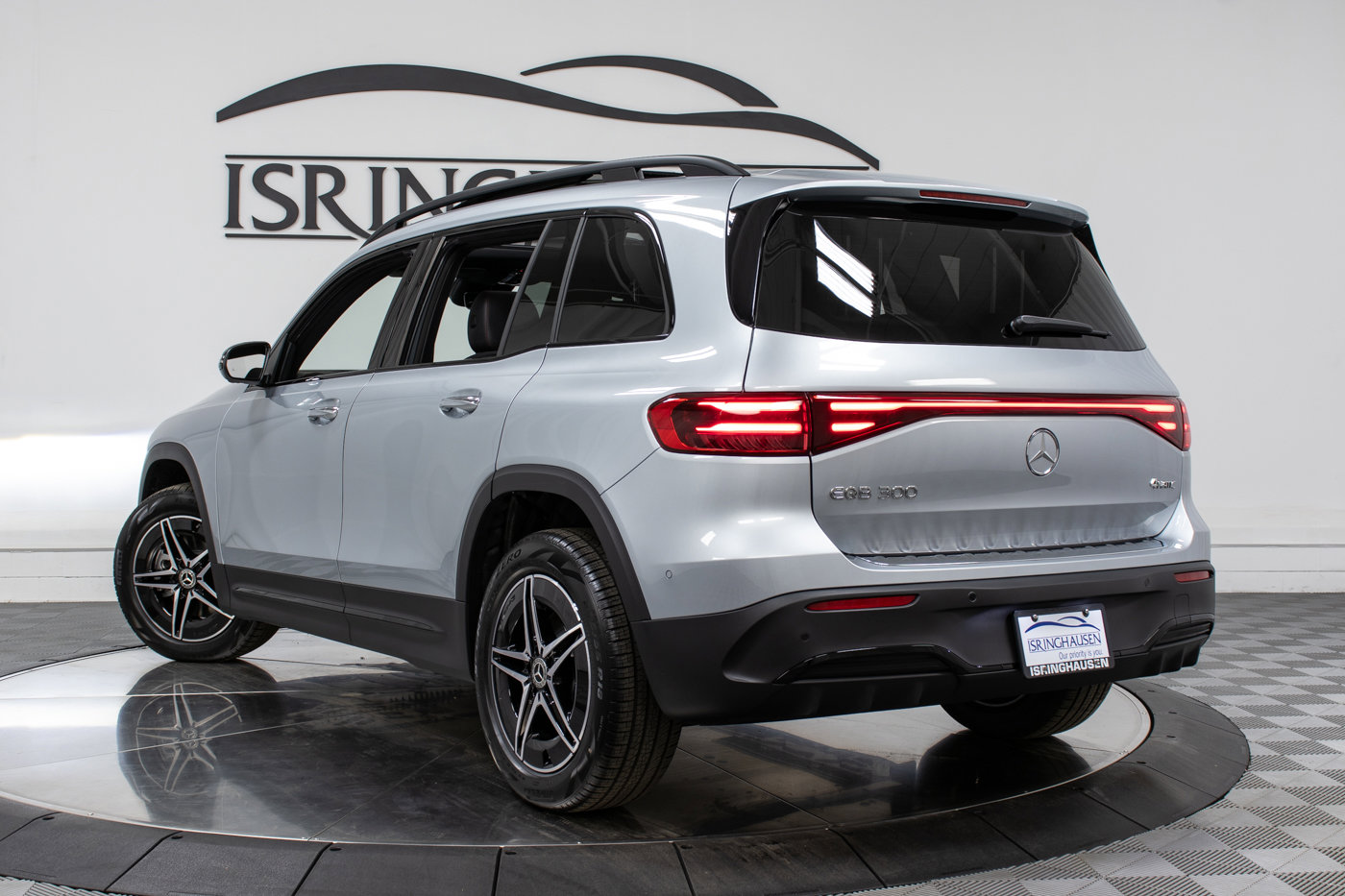 New 2024 Mercedes-Benz EQB 300 4MATIC image 35