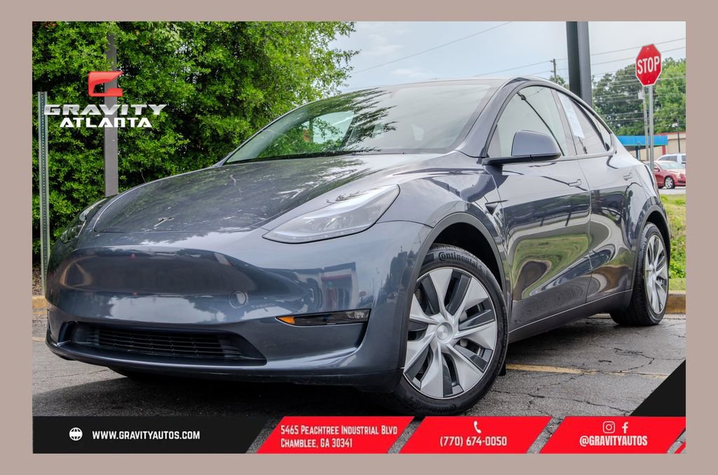 Used 2023 Tesla Model Y Long Range AWD/4WD image 1