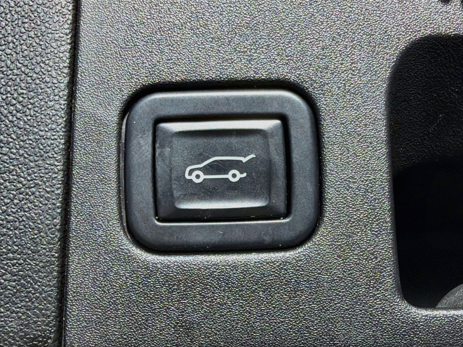 Used 2021 Cadillac XT5 Premium Luxury FWD image 13