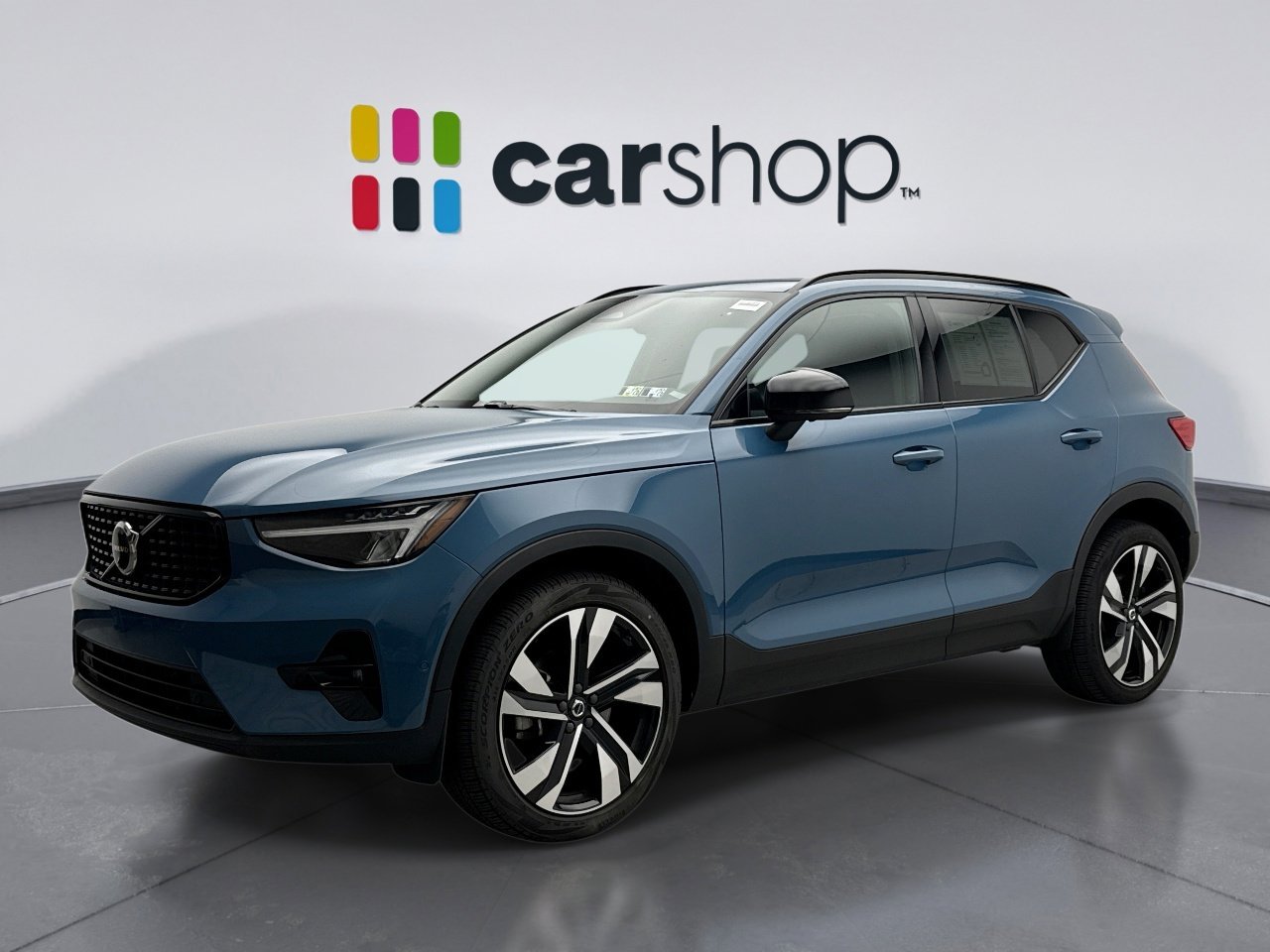 Used 2023 Volvo XC40 B5 Plus w/ Protection Package Premier