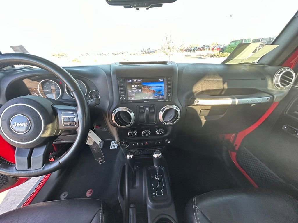 Used 2018 Jeep Wrangler Rubicon w/ Connectivity Group image 21