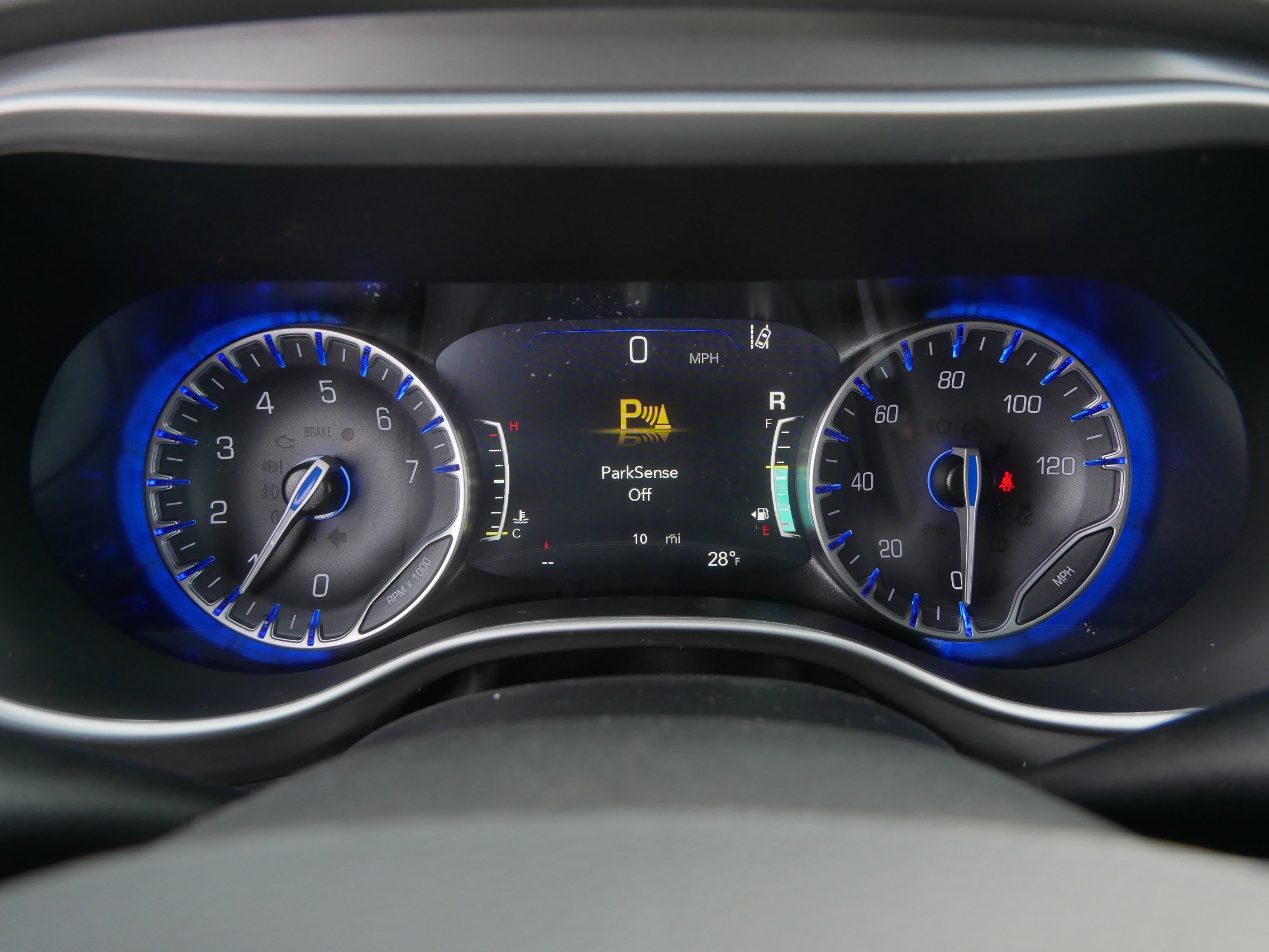 New 2026 Chrysler Voyager LX FWD image 20