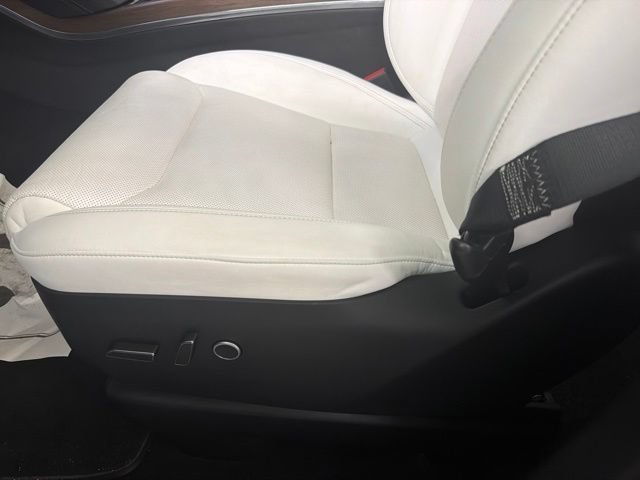 Used 2022 Tesla Model X AWD/4WD image 10