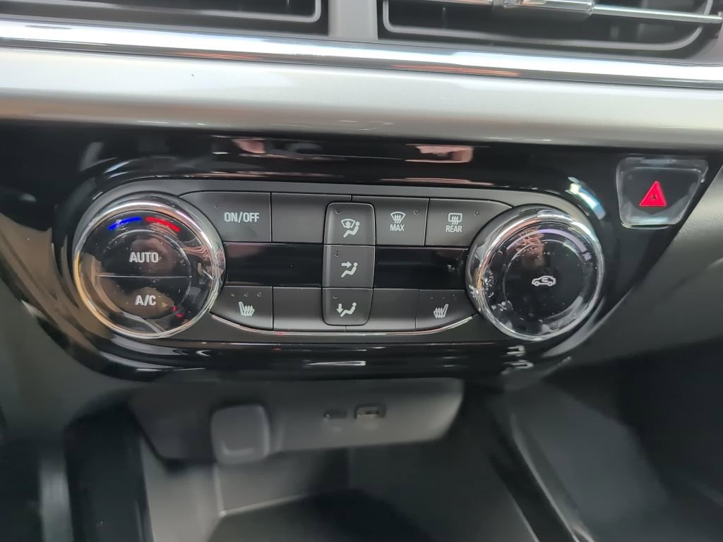 New 2026 Chevrolet Trax LT image 19