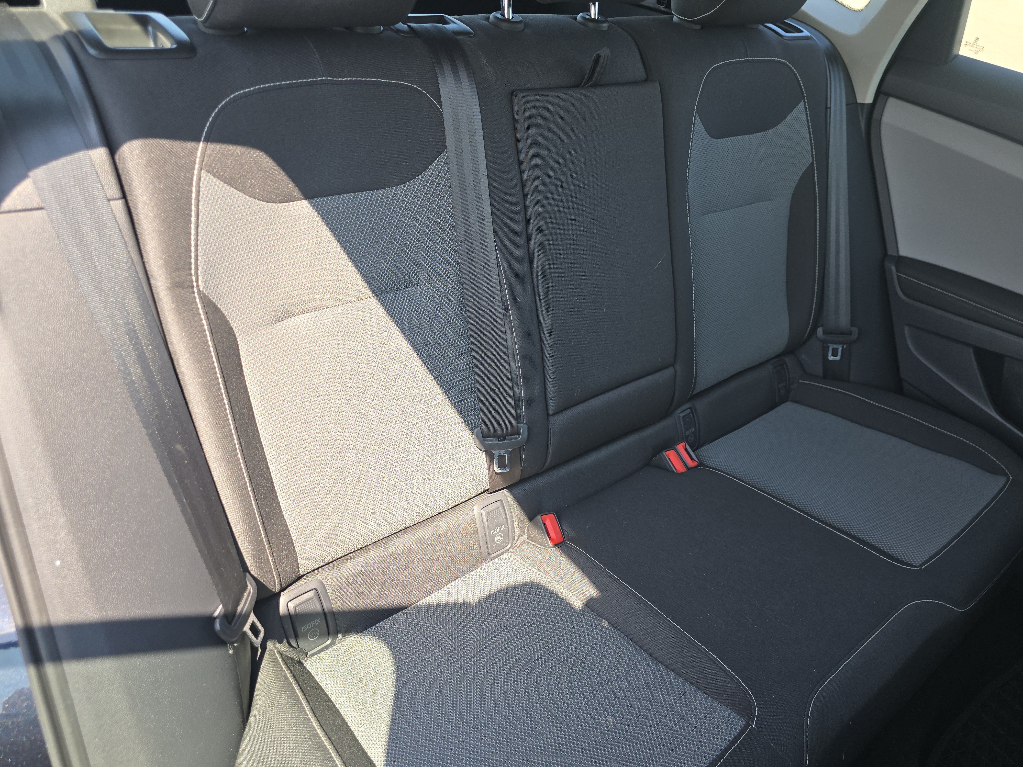 Certified 2024 Volkswagen Taos S FWD image 17