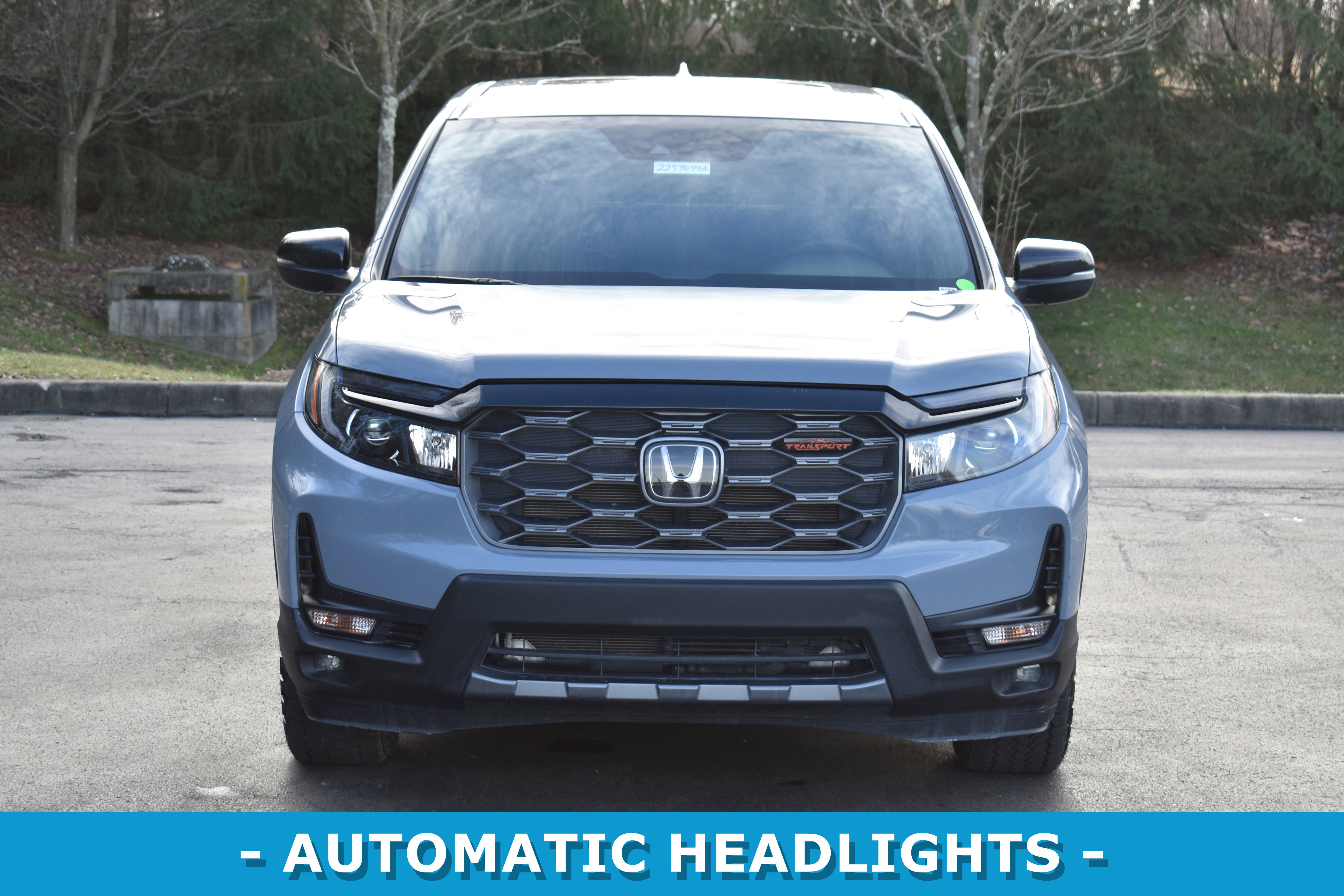 Used 2025 Honda Ridgeline TrailSport image 2