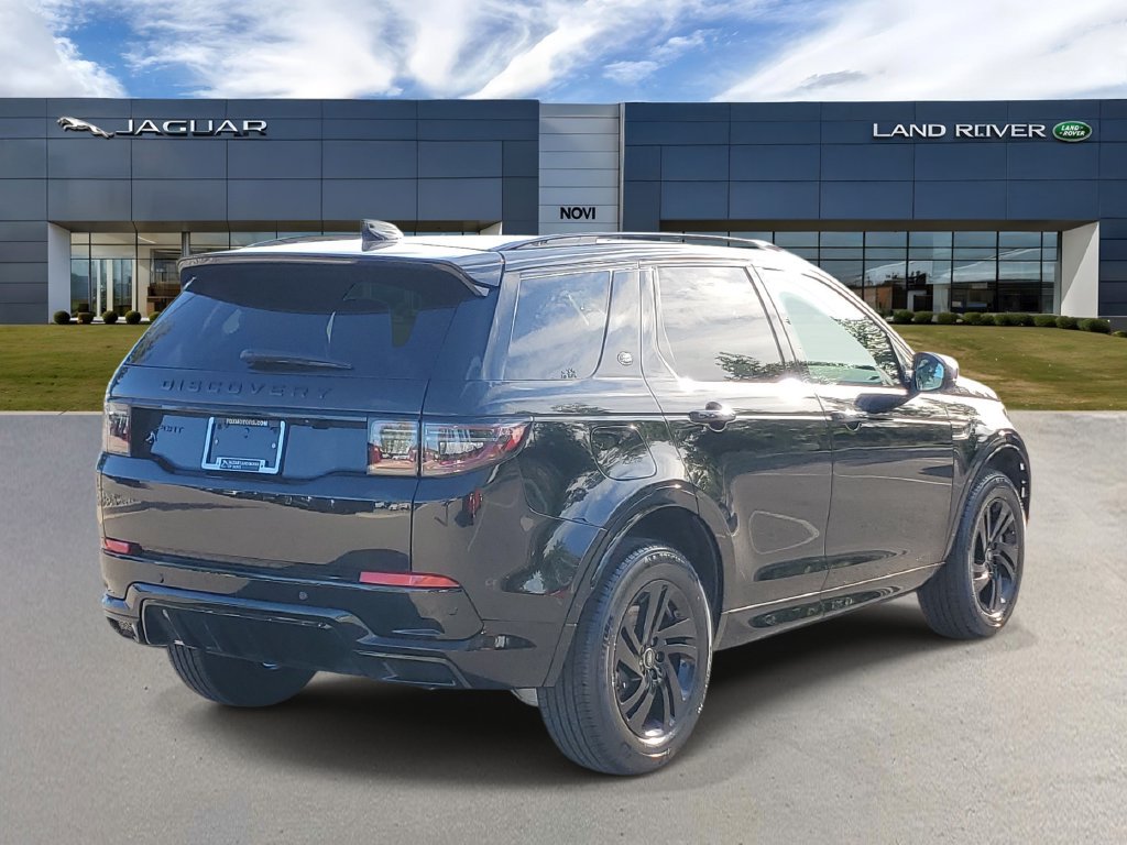 New 2026 Land Rover Discovery Sport Landmark AWD/4WD image 3