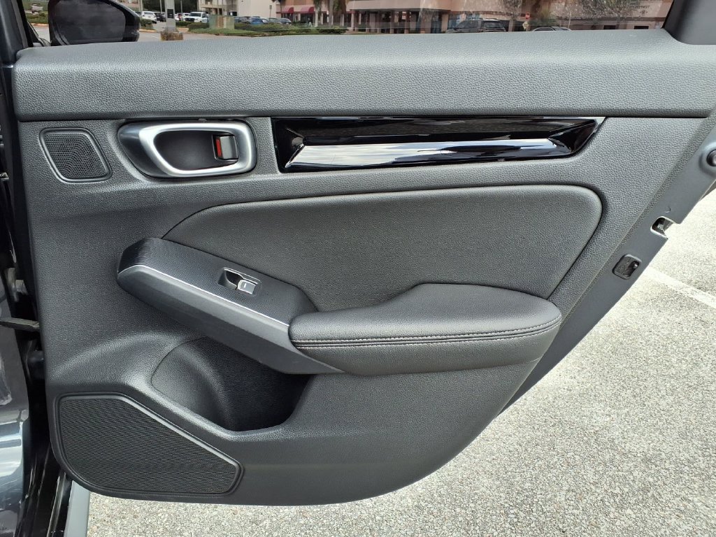 Used 2023 Honda Civic Sport Touring image 15