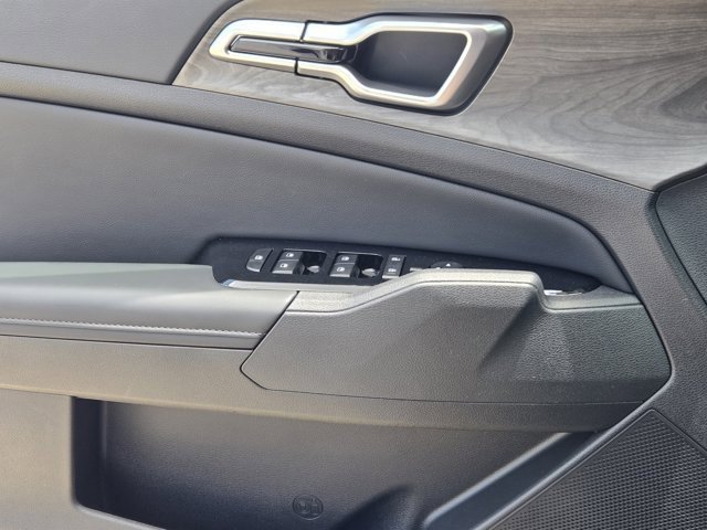 New 2025 Kia Sportage X-Line w/ Premium Package image 15