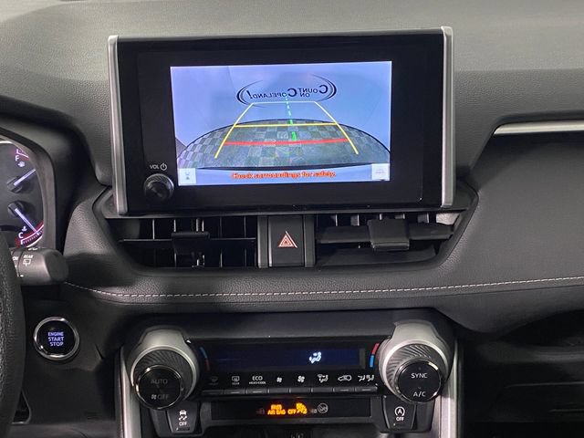 Used 2024 Toyota RAV4 XLE FWD image 15