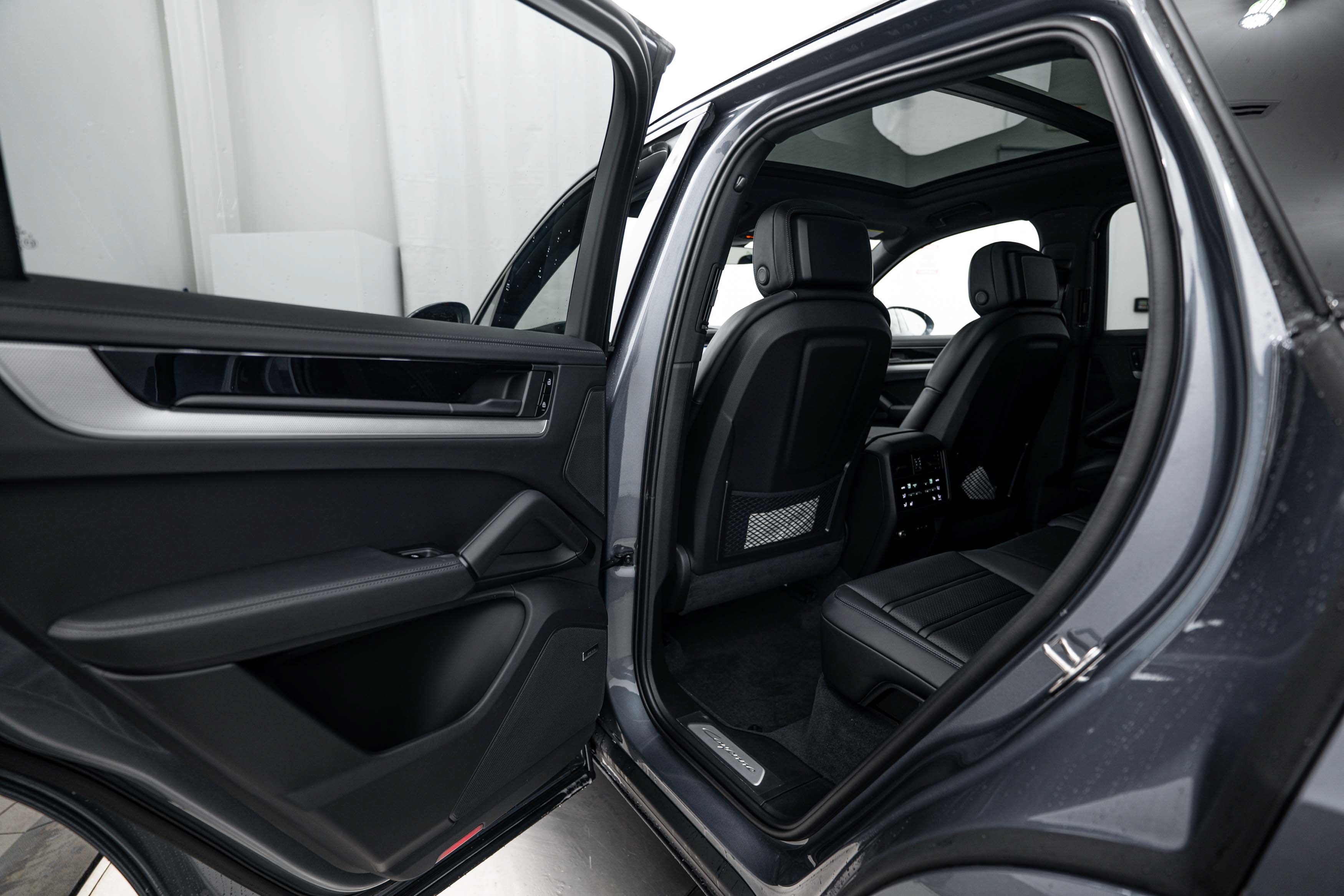 New 2026 Porsche Cayenne S AWD/4WD image 20