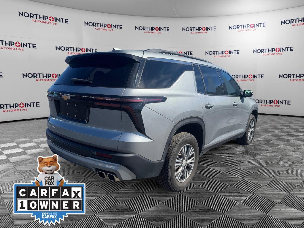 Used 2025 Chevrolet Traverse LT AWD/4WD image 9