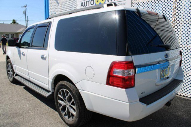 Used 2017 Ford Expedition EL XLT w/ Equipment Group 202A image 6