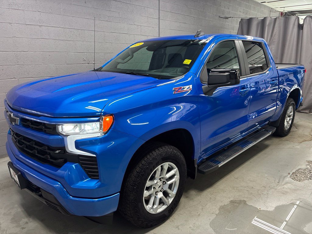 Used 2025 Chevrolet Silverado 1500 RST AWD/4WD image 27