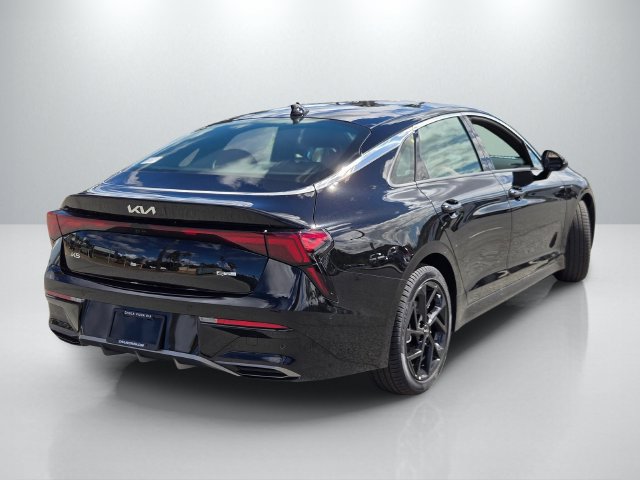 New 2027 Kia K5 GT-Line FWD image 4