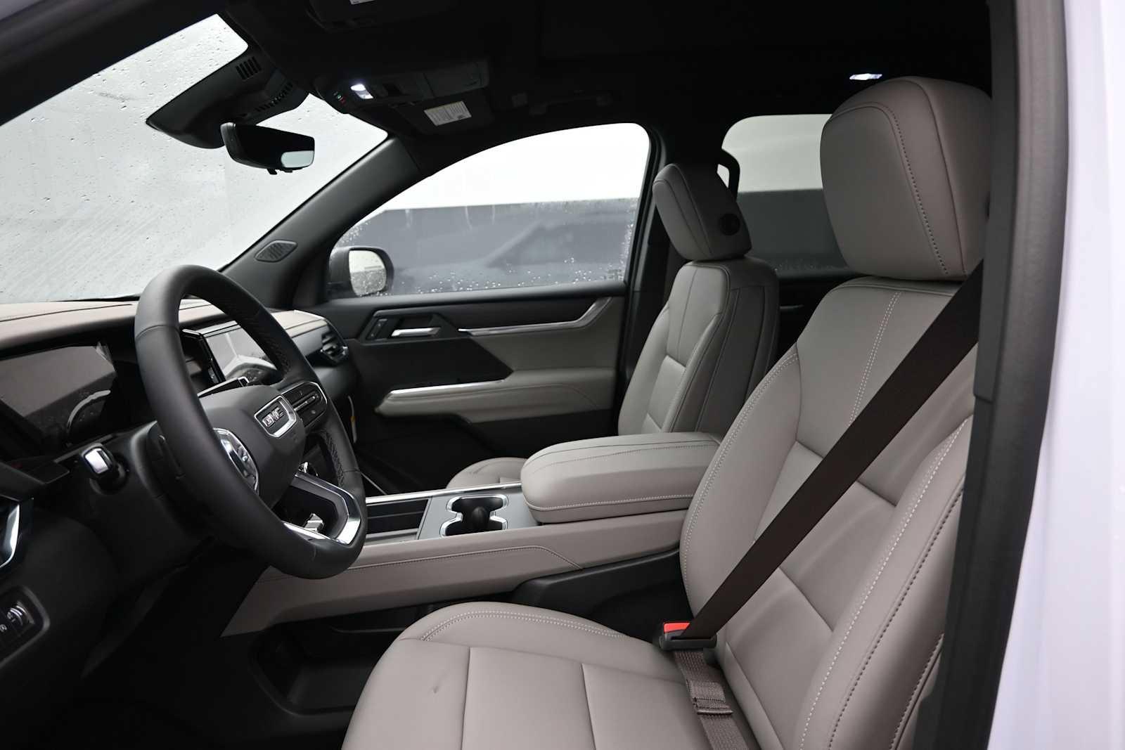 New 2026 GMC Acadia Elevation w/ Elevation Premium Package AWD/4WD image 11