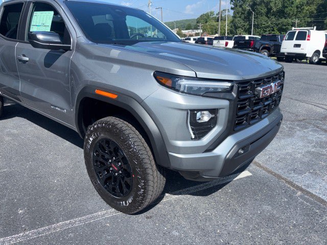 New 2026 GMC Canyon Elevation w/ Convenience Package RWD image 6