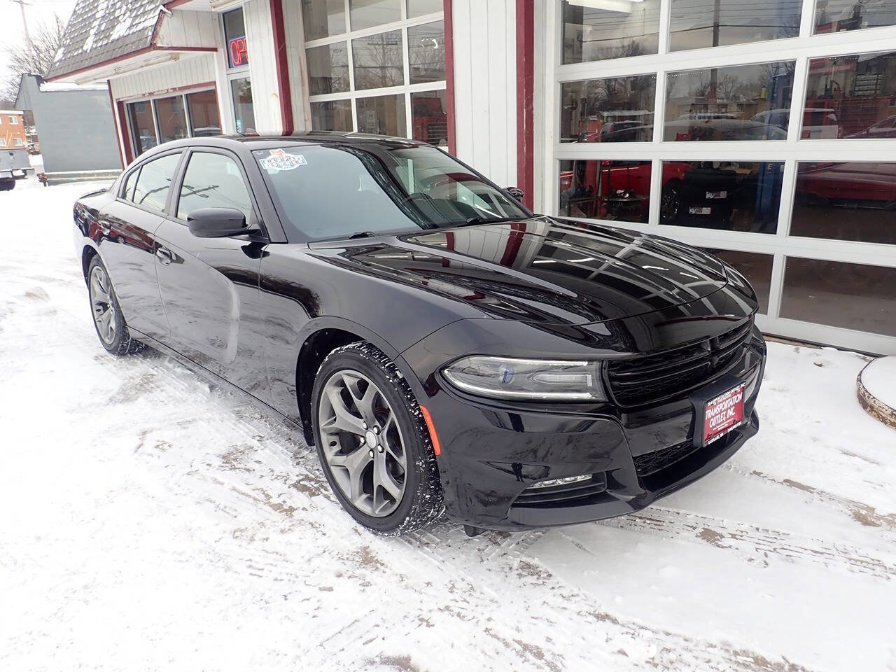 Used 2016 Dodge Charger SXT w/ Rallye Group image 32