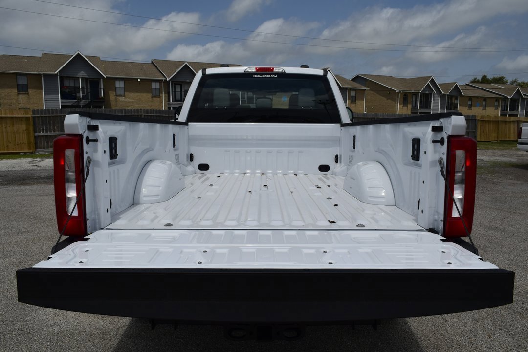 New 2025 Ford F250 XL w/ FX4 Off-Road Package image 21