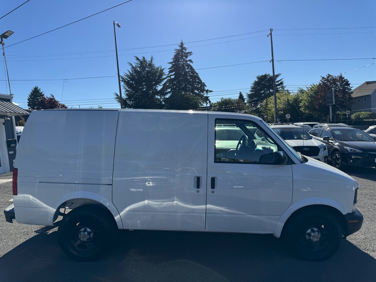 Used 2005 Chevrolet Astro RWD image 6