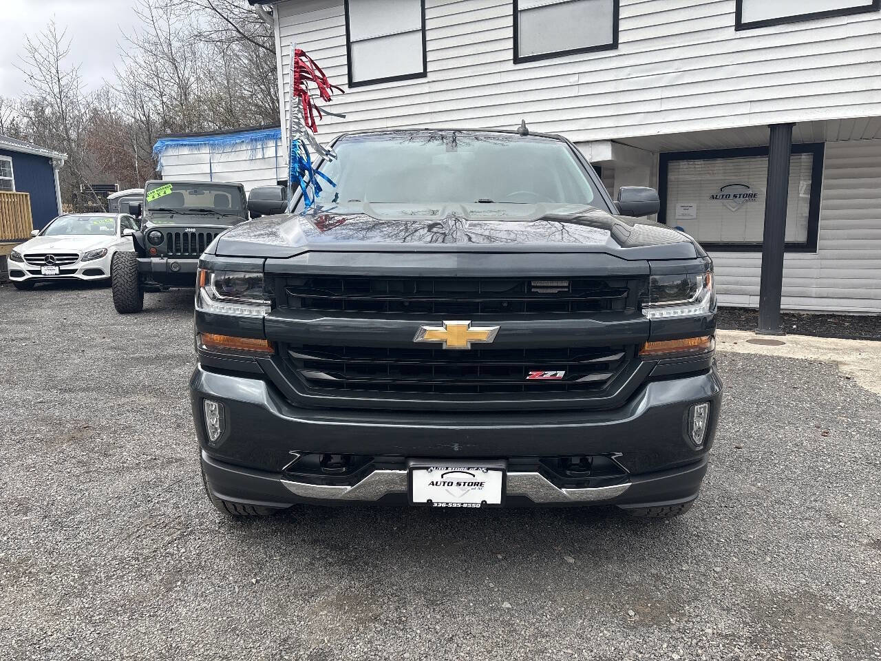 Used 2017 Chevrolet Silverado 1500 LT w/ All Star Edition image 3