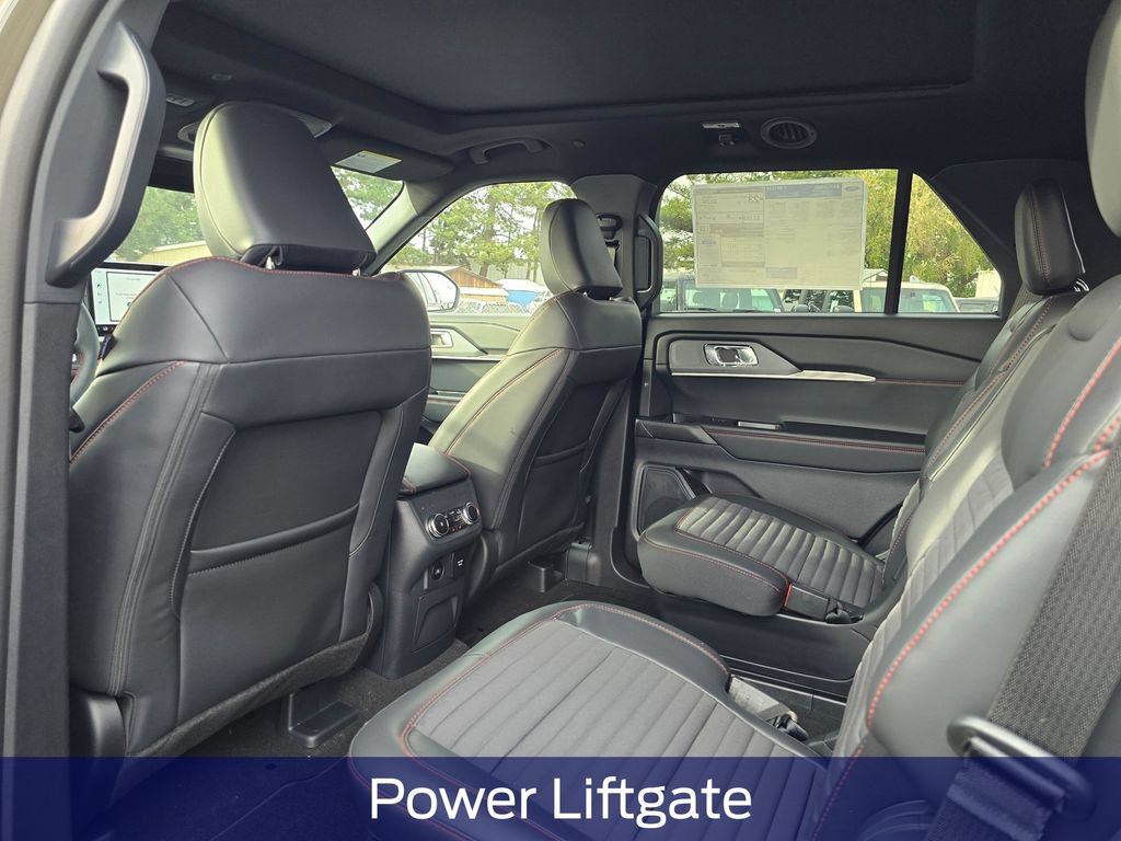 New 2026 Ford Explorer ST-Line w/ ST-Line Street Pack AWD/4WD image 14