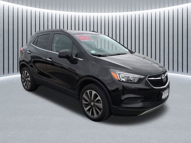 Used 2021 Buick Encore Preferred w/ Safety Package AWD/4WD image 2