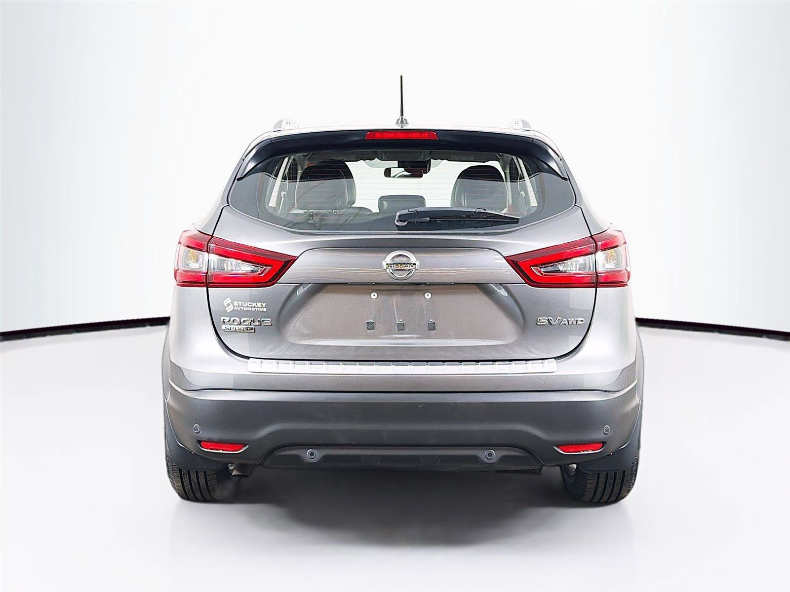 Used 2022 Nissan Rogue Sport SV w/ Technology Package image 6