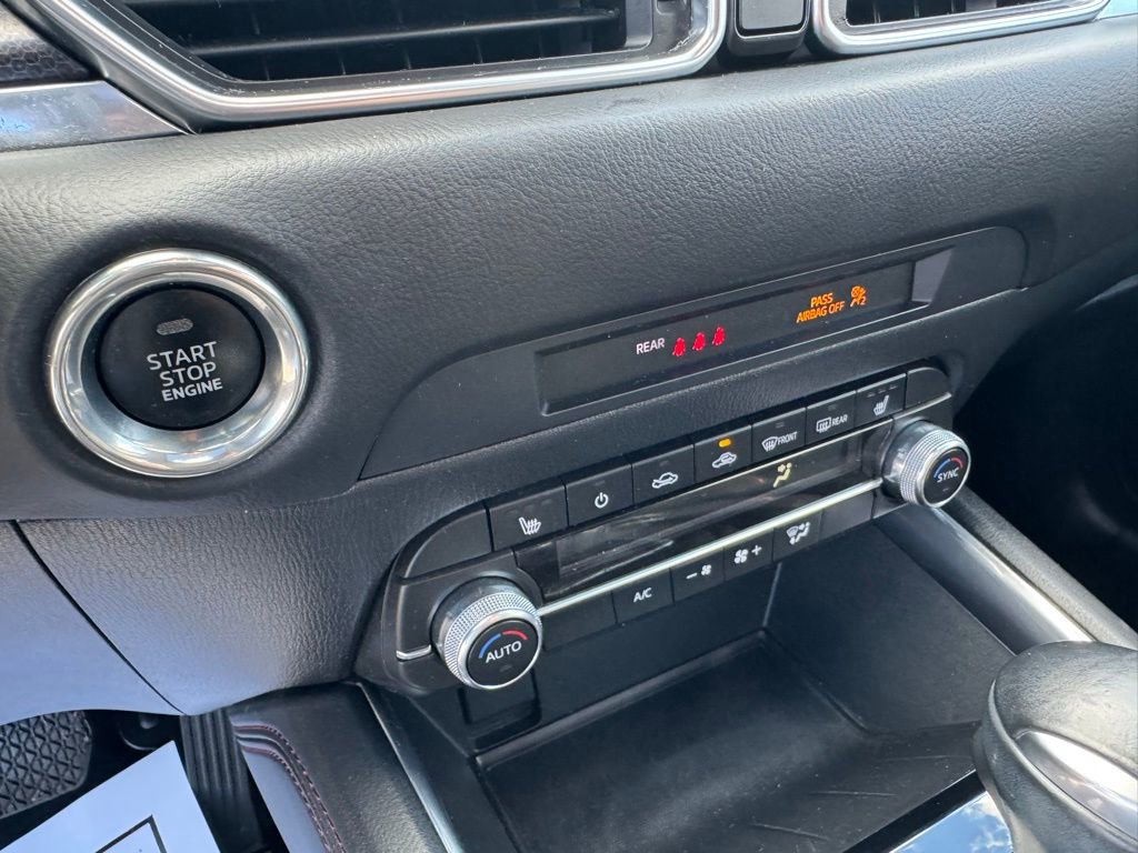 Used 2023 MAZDA CX-5 Carbon Edition image 25